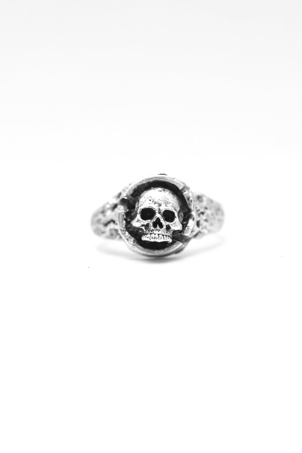 Skull signet